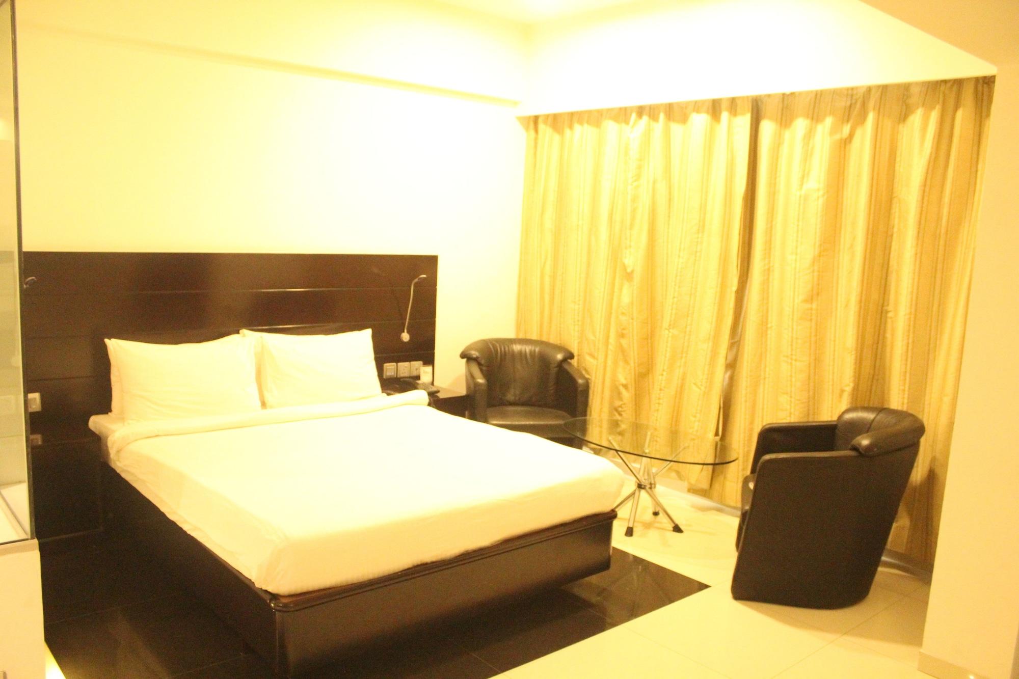 Keys Select By Lemon Tree Hotels, Λουντιάνα Εξωτερικό φωτογραφία
