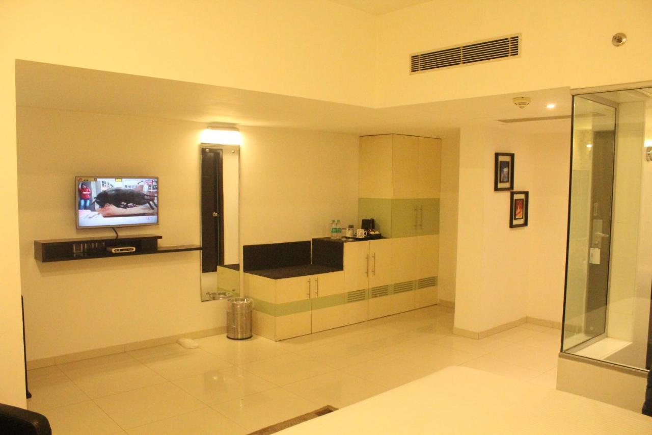 Keys Select By Lemon Tree Hotels, Λουντιάνα Εξωτερικό φωτογραφία